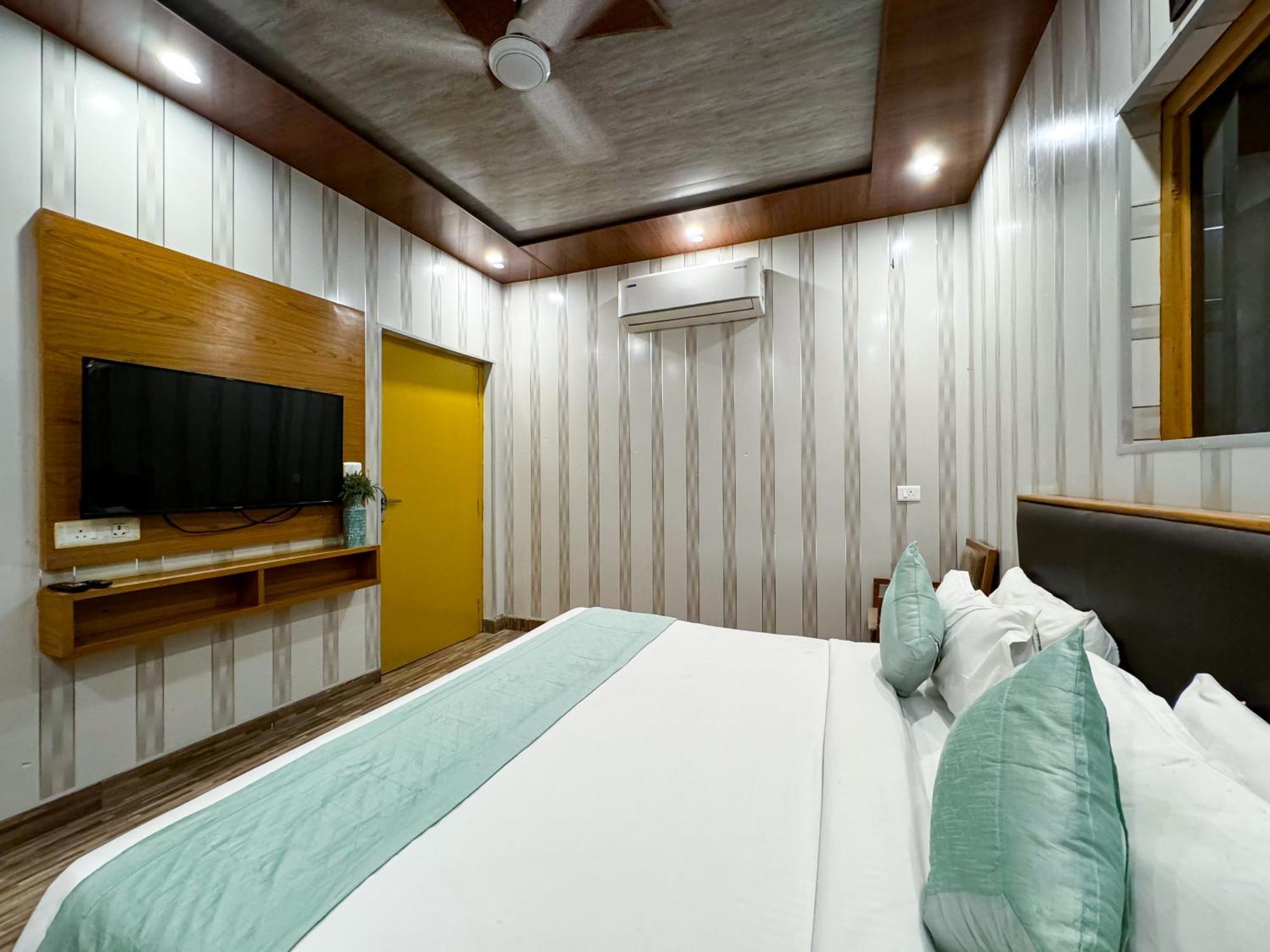 רמנגר The White Oak Corbett Spa & Resort מראה חיצוני תמונה