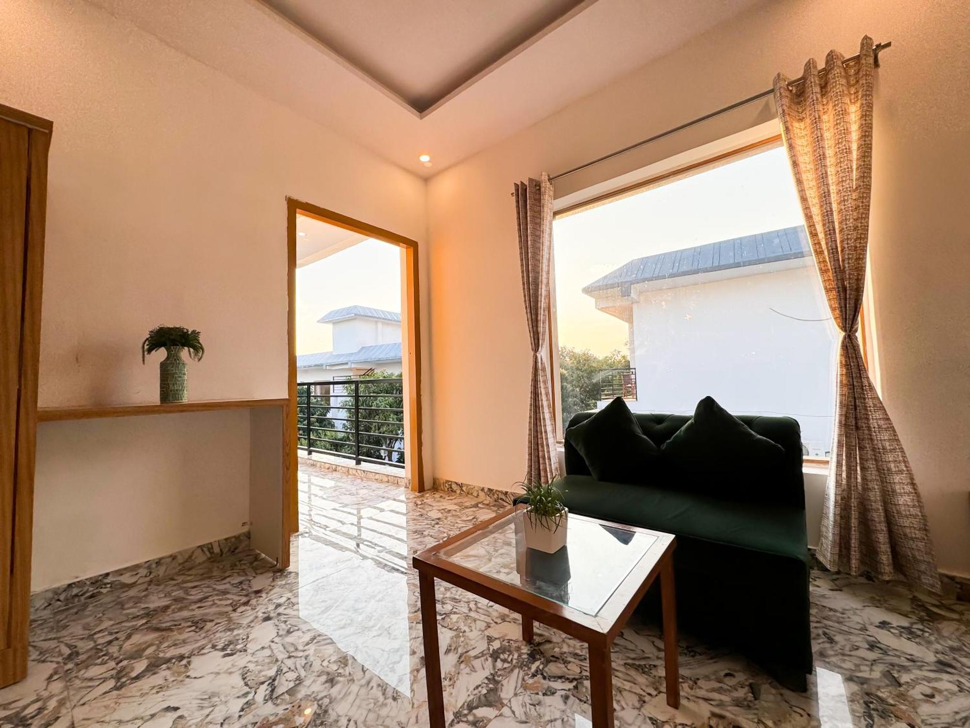 רמנגר The White Oak Corbett Spa & Resort מראה חיצוני תמונה