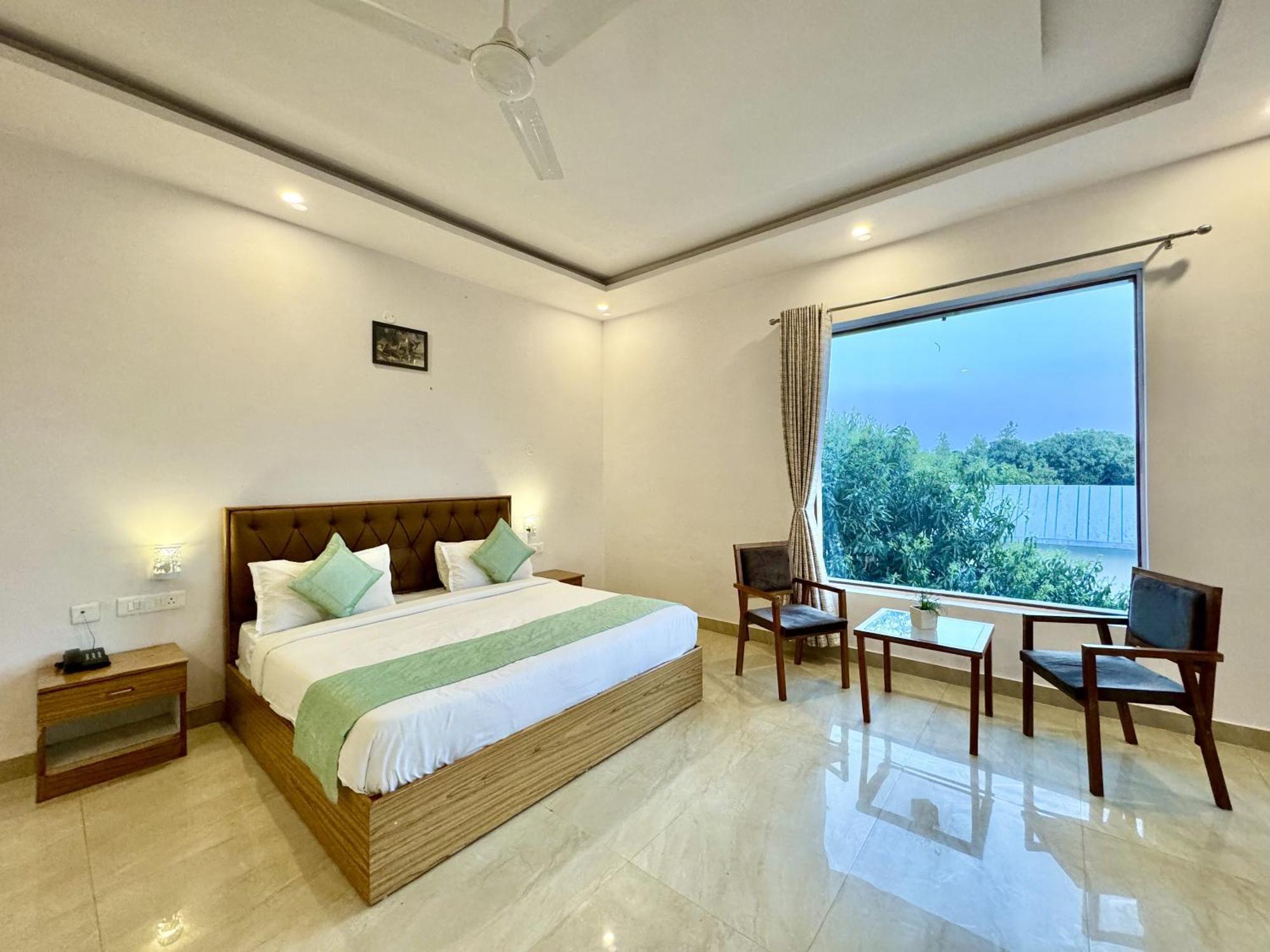 רמנגר The White Oak Corbett Spa & Resort מראה חיצוני תמונה